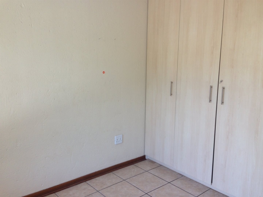2 Bedroom Property for Sale in Potchefstroom North West